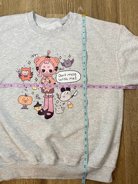 Halloween Don’t Mess With Me Sweatshirt – Ash Gray Graphic Crewneck Size L - Picture 7 of 7